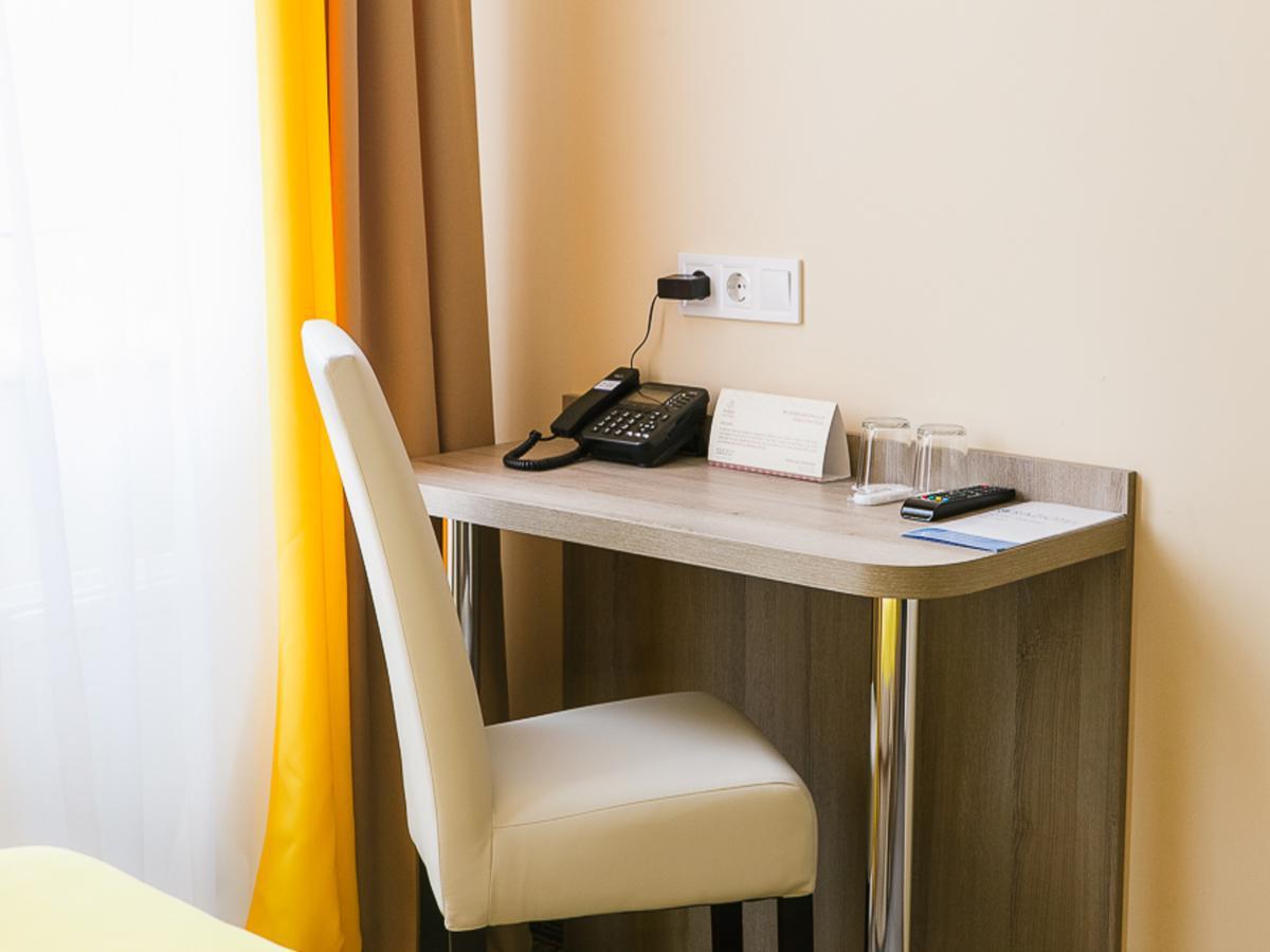 Raziotel Yamska 3* Kijów