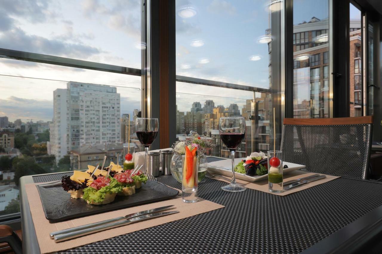 Raziotel Yamska 3*